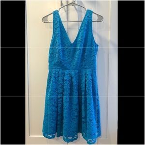 BB Dakota blue lace dress